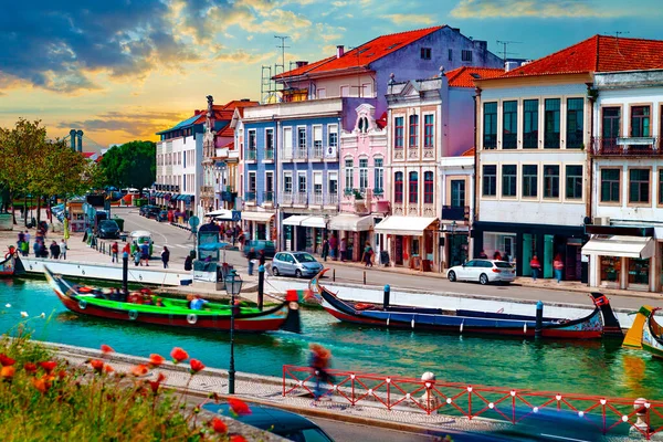 Традиційні Човни Каналі Авейру Португалія Традиційні Човни Каналі Авейру Португалія — стокове фото