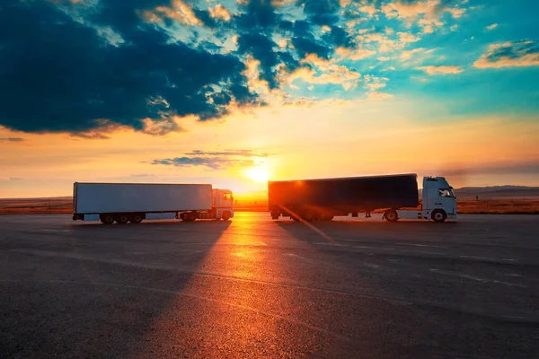 Logistieke Industrie Het Leveren Van Conceptueel Beeld Vrachtwagen Vracht Transportconcept — Stockfoto