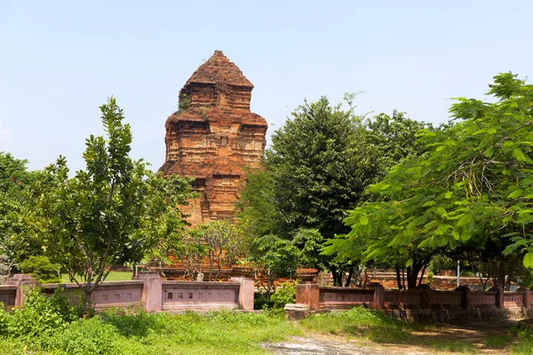 Posahinu Torre Cham, Nha Trang, Vietnam — Foto Stock