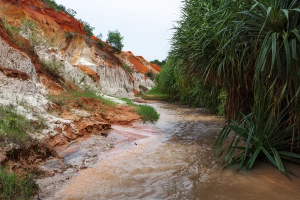 Cañón de corriente de hadas. vietnam Mui Ne. — Foto de Stock