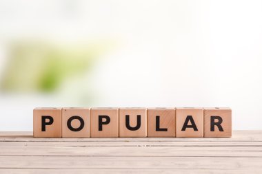 Plakalar ile bir tabloda popüler işareti