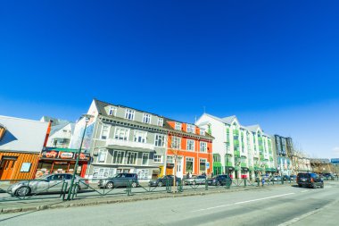 Rating Reykjavik Mağazalar önünde