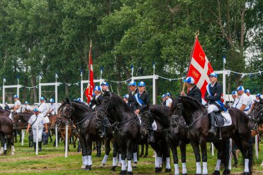 Aabenraa, Danimarka - Temmuz 6-2014: katılımcı biniciler bir par