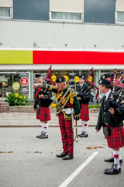 İskoç gayda Orkestrası geçit töreni
