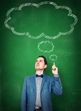 Başının üstünde bir bulut ile düşünme adam