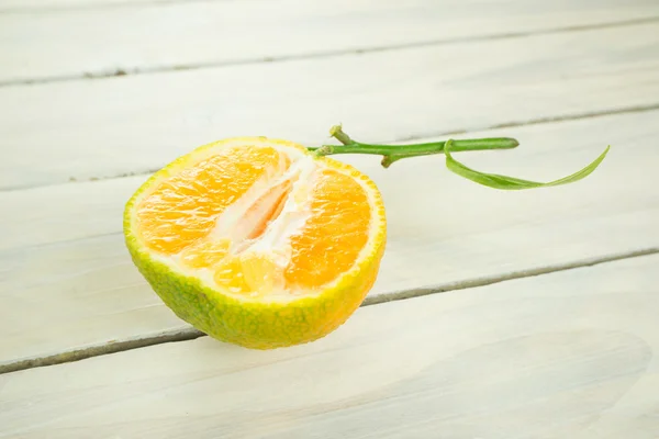 Clementine broušená na polovinu — Stock fotografie