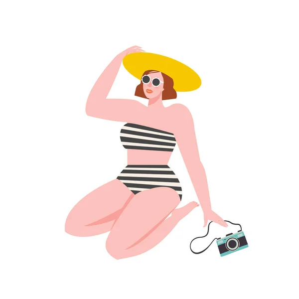 Een meisje in een badpak op het strand met een camera. Platte Retro vector illustratie. Rechtenvrije Stockvectors