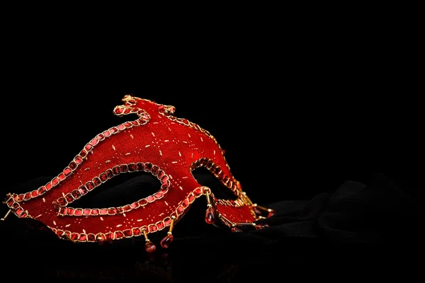 Maschera di carnevale rosso — Foto Stock