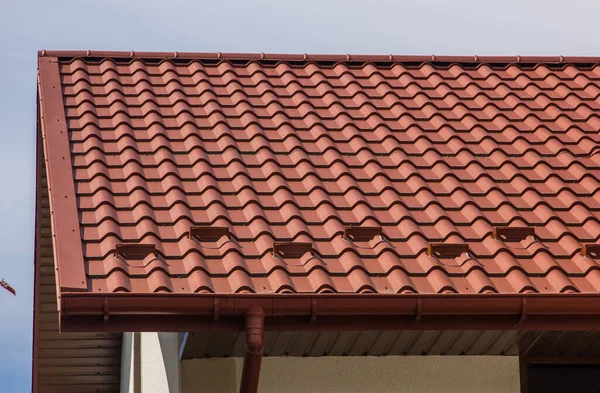 Telhado Casa Que Materiais Cobertura Modernos São Usados — Fotografia de Stock