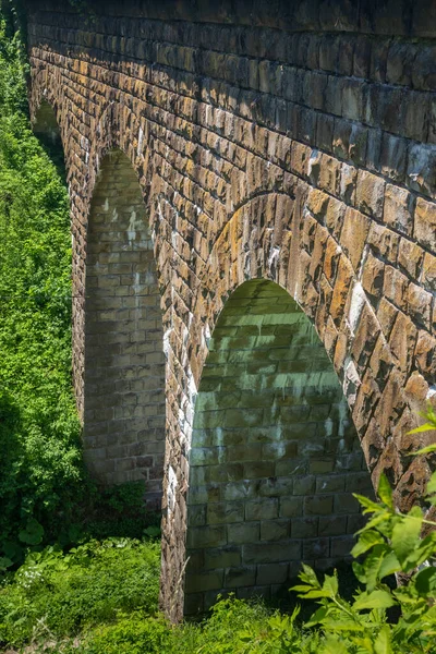 Velha Ponte Ferroviária Construída Pedra Edifício Histórico Usado — Fotografia de Stock