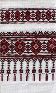 Çapraz dikiş ürünleri folklorik süsler ve tuvale işlenmiş desenler. keten kumaş.
