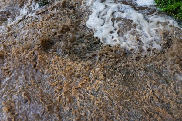 Mächtiger Wasserfall Mit Schmutzwasser Nach Dem Starkregen — Stockfoto