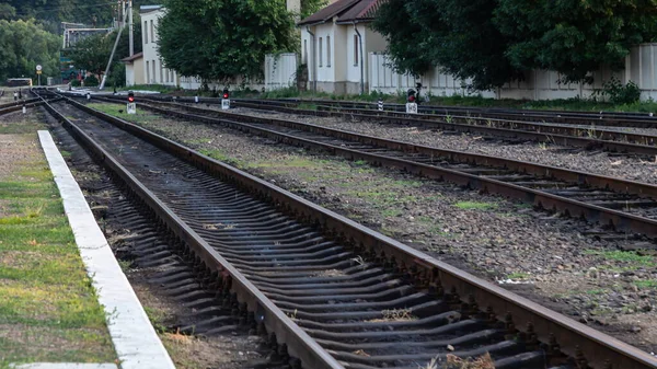 Railway Tracks Front Train Station — Stock Photo, Image