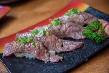 Wagyu beef sushi seti