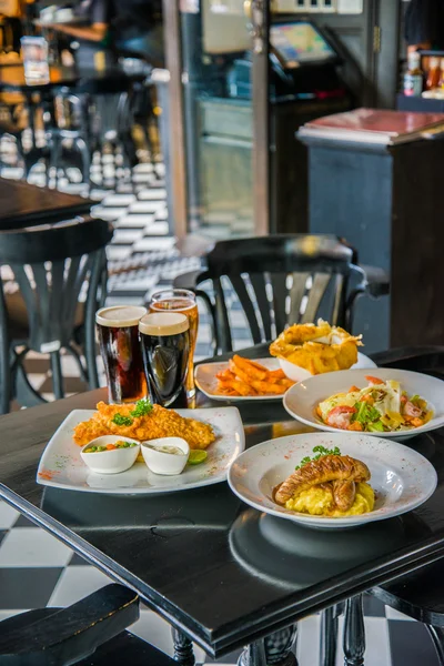 Set of variety foods on the restaurant table — Stock Photo, Image