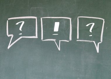 Bir ünlem ve iki soru sohbet yazı tahtası