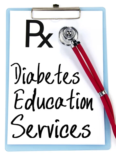Выписывание текста на рецепте на услуги по лечению диабета — стоковое фото