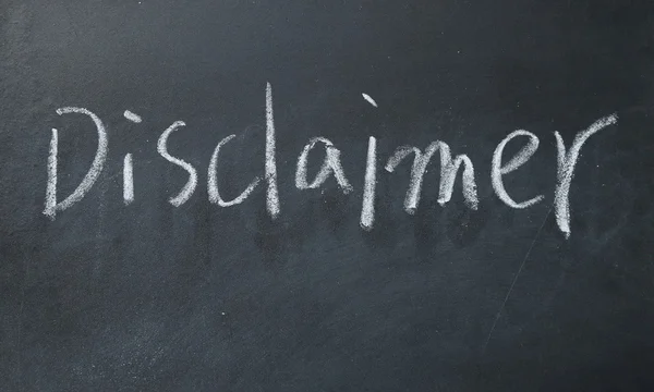 Disclaimer parola scrivere sulla lavagna — Foto Stock