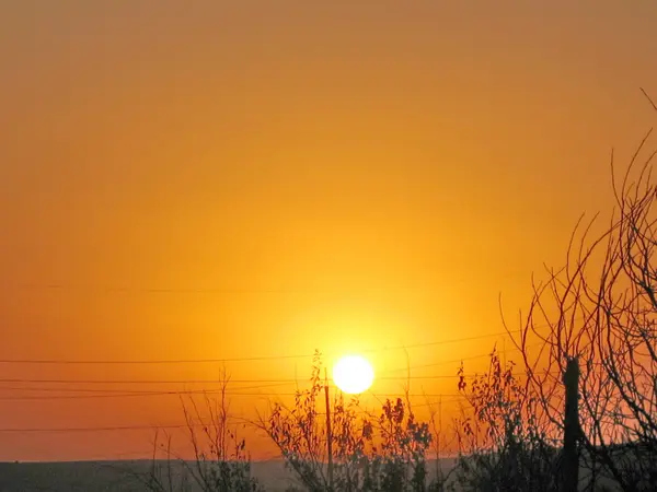 Узбекистан Майский оранжевый закат 2007 — стоковое фото