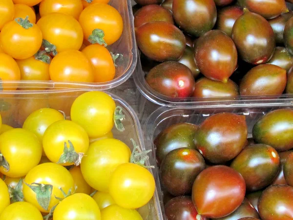 Tel Aviv delicious tomatoes 2012 — Stock Photo, Image