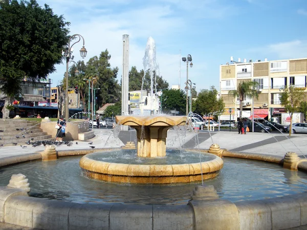 Petah tikva çeşme Meydanı 2010