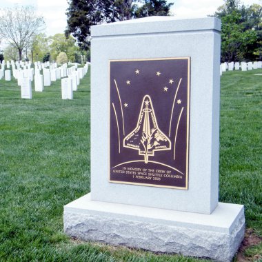 Arlington mezarlığı columbia anma töreni 2010