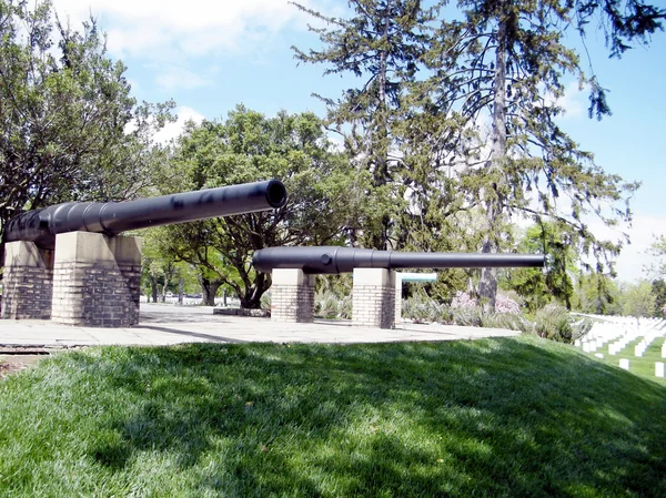 Cemitério de Arlington canhões do Memorial Hispano-Americano 2010 ) — Fotografia de Stock