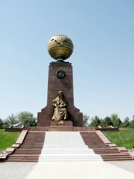  Taşkent mutlu anne anıt bağımsızlık Meydanı 2007