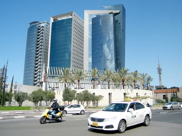 Tel-aviv a kék felhőkarcolók 2011 — Stock Fotó