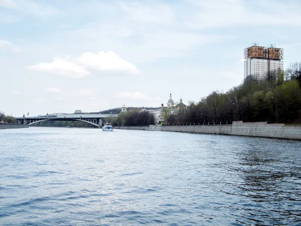 Moskau die novoandreevsky brücke 2011 — Stockfoto