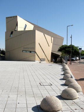 Bar-Ilan Üniversitesi 2009 bina wohl Merkezi