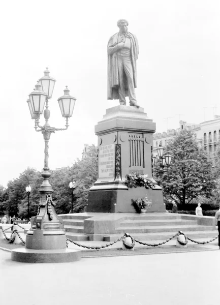 Moskauer Denkmal für Alexander Puschkin 1962 — Stockfoto