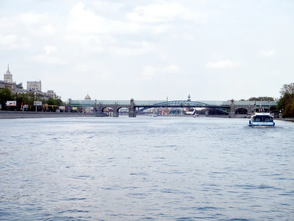 Moskou de Andreevsky brug 2011 — Stockfoto