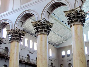 Washington Ulusal yapı Müzesi iç sütunları 2013 