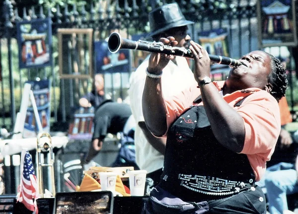New Orleans músico de rua 2002 — Fotografia de Stock