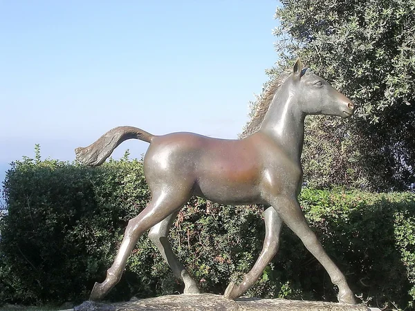 Escultura caballo Haifa 2004 — Foto de Stock