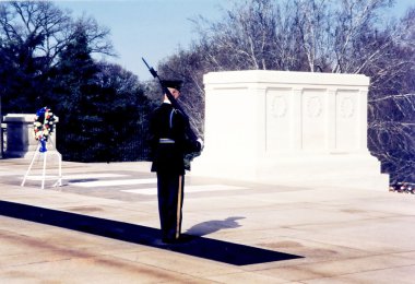 Arlington mezarlığı meçhul asker 1999 Türbesi