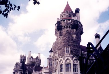 Casa Loma 2002 Toronto Kulesi