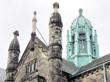  Toronto Üniversitesi Trinity College 2013 kuleleri