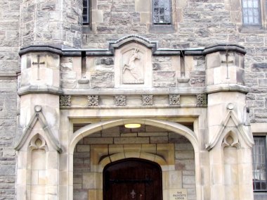  Toronto Üniversitesi Trinity College ayrıntıları cephe 2013
