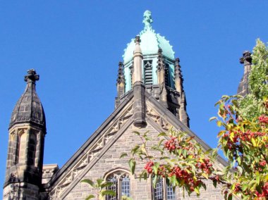 Toronto Üniversitesi Trinity College uper bölüm 2015