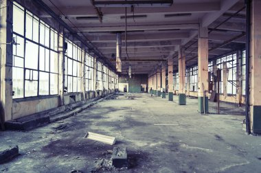 terk edilmiş fabrika