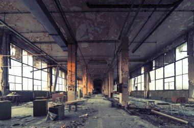 terk edilmiş fabrika