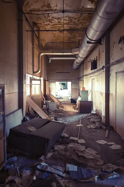 Abandoned factory — Stock Photo, Image