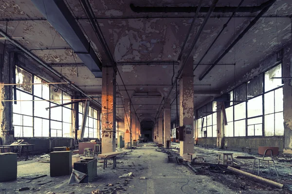 Abandoned factory — Stock Photo, Image