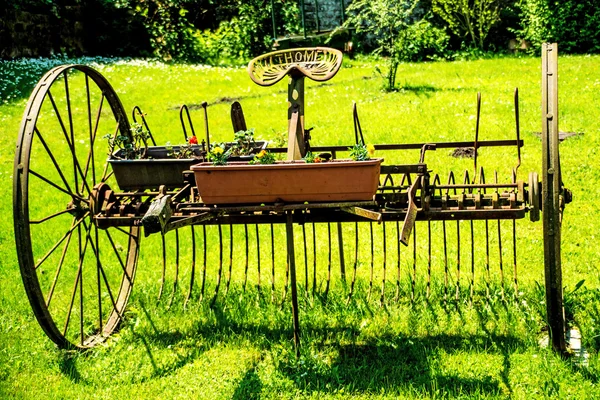 古い干し草旋盤 — ストック写真