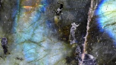 Labradorite ve Schiller sehpada