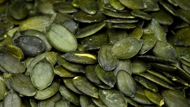 Pumkin Seeds Vom Styria Close Seup — стоковое видео