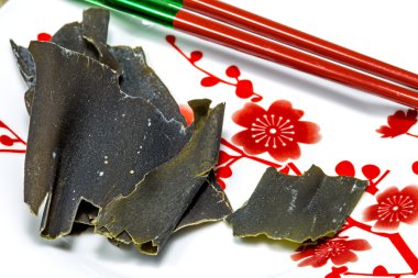 Japon kombu Dashi çorbası 