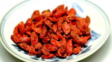 Goji meyveleri ve reishi mantar